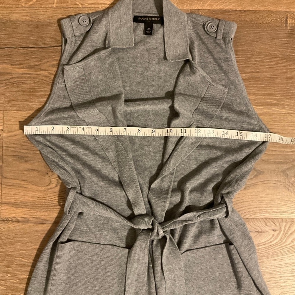 Banana Republic Factory sleeveless vest with tie belt, XS - Picture 5 of 6